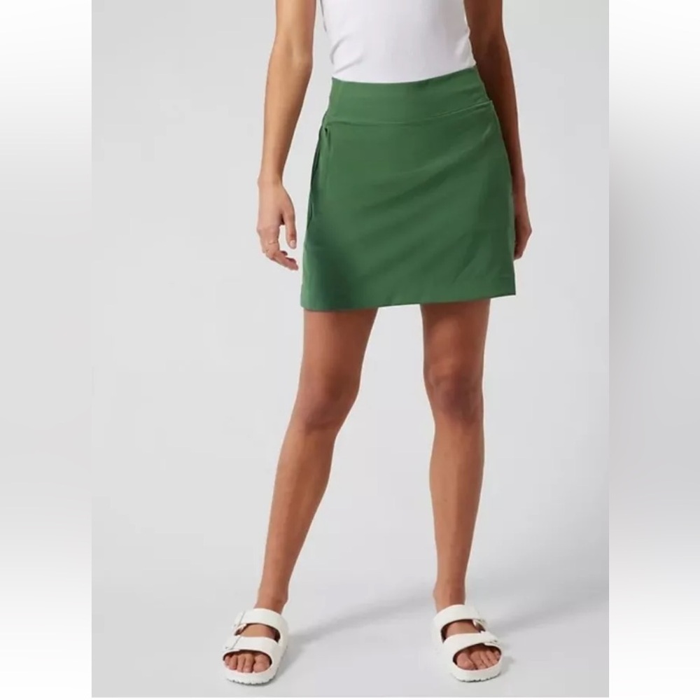 NWOT - Athleta Brooklyn Skort - Green - Size 8